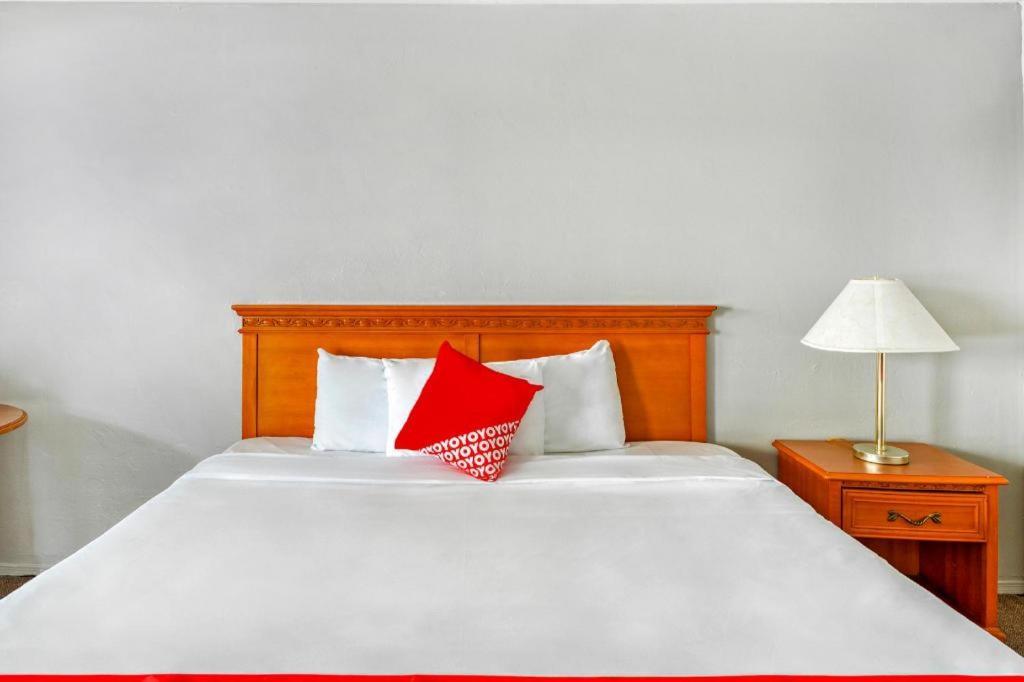 Oyo Gateway Motel Las Vegas North Strip/Fremont St. Area Luaran gambar
