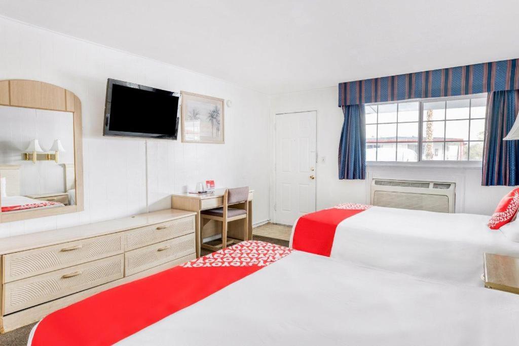 Oyo Gateway Motel Las Vegas North Strip/Fremont St. Area Luaran gambar