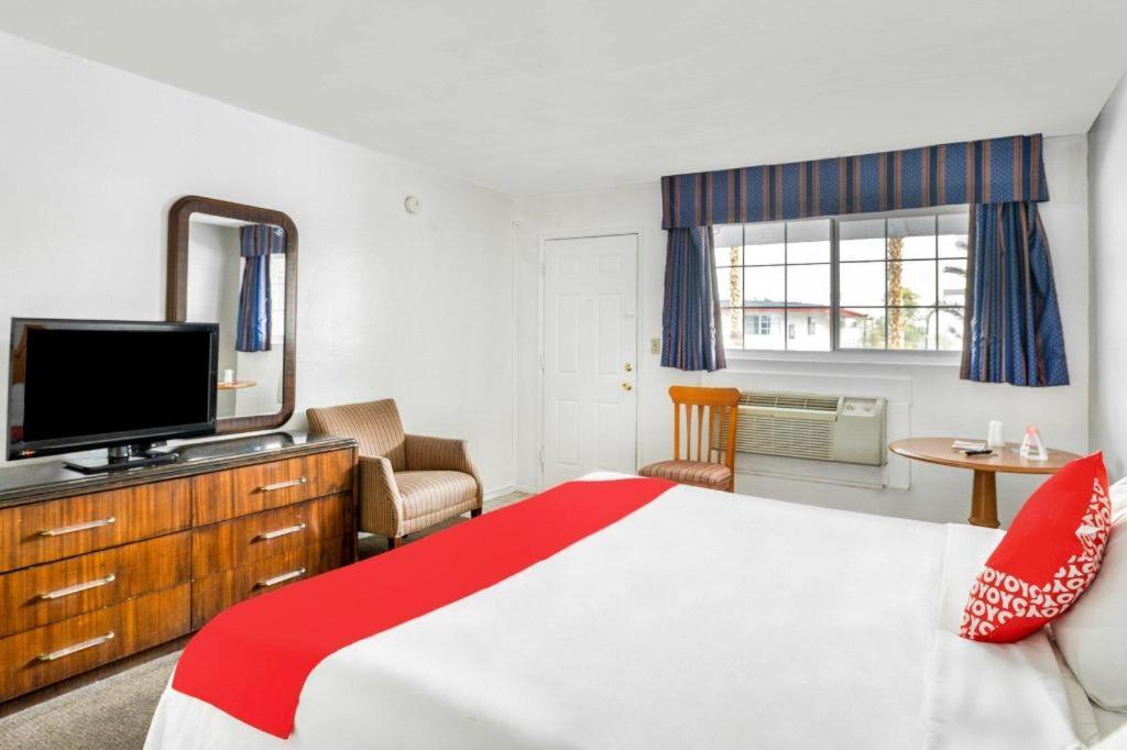 Oyo Gateway Motel Las Vegas North Strip/Fremont St. Area Luaran gambar